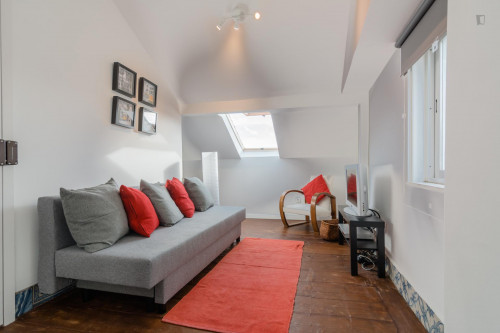  Remarkable 1-Bedroom Apartment With Air Conditioning Close To Classical Cais Do Sodré Metro Station  -  Remarkable 1-bedroom apartment with air conditioning close to classical Cais do Sodré metro station  - Gallery -  2