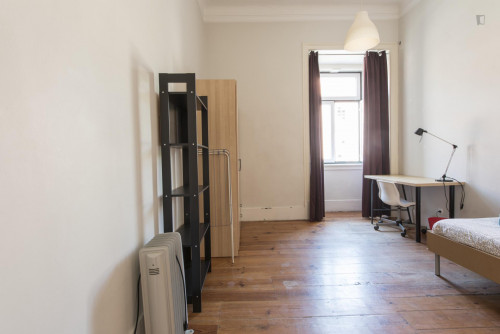  Single Bedroom In 8-Bedroom Flat  -  Single bedroom in 8-bedroom flat  - Gallery -  1