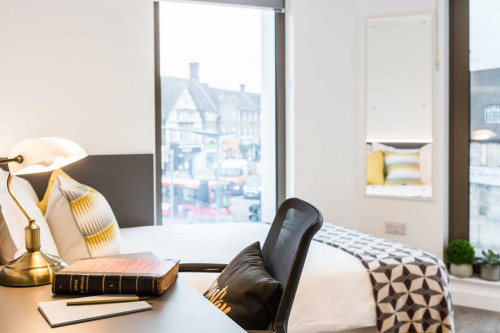  Silver Studio  -  Chapter White City  - Gallery -  5