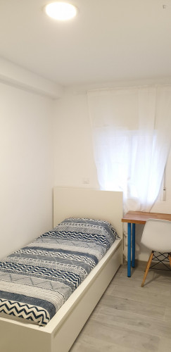  Homely Single Bedroom Near The Alto De Extremadura Metro  -  Homely single bedroom near the Alto de Extremadura metro  - Gallery -  1
