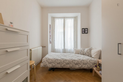  Comfortable Single Room Close To Tirso De Molina Metro Station  -  Comfortable single room close to Tirso de Molina metro station  - Gallery -  2