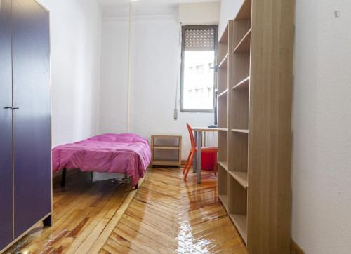  Single Bedroom In The South Of Malasaña  -  Single bedroom in the south of Malasaña  - Gallery -  1