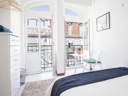  Neat Double Bedroom With Balcony Next To Anjos Metro Station  -  Neat double bedroom with balcony next to Anjos metro station  - Gallery -  2