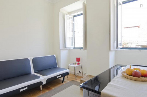 Refurbished One-Bedroom Apartment Near Central Rossio And Martim Moniz - 1