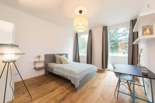 Double Bedroom In 3-Bedroom Apartment - 1