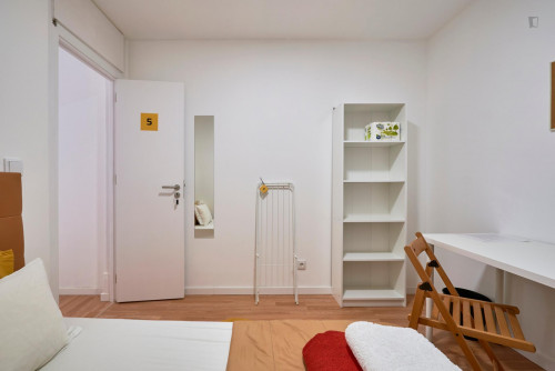 Single Bedroom Close To Alameda Metro Station - 2