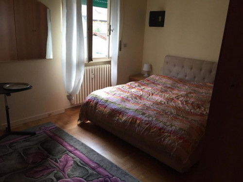 Big Double Bedroom With Balcony In A 3-Bedroom Apartment Close To Bocconi University - 1