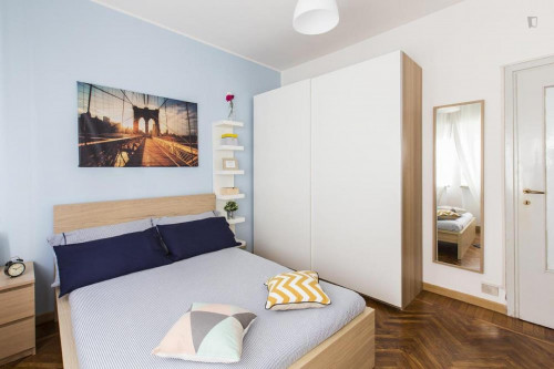  Homely Double Bedroom In A 3-Bedroom Apartment Near Gambara Metro Station  -  Homely double bedroom in a 3-bedroom apartment near Gambara metro station  - Gallery -  2