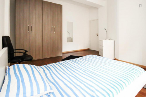  Cozy Double Bedroom Near Sondrio Metro Station  -  Cozy double bedroom near Sondrio metro station  - Gallery -  1