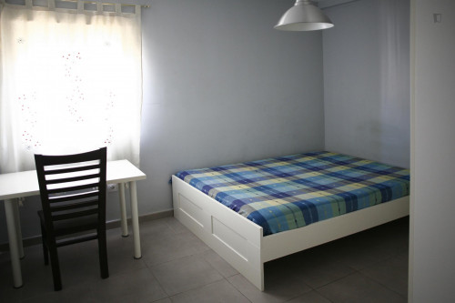  Modest Double Bedroom Close To Universidad De Sevilla  -  Modest double bedroom close to Universidad de Sevilla  - Gallery -  2
