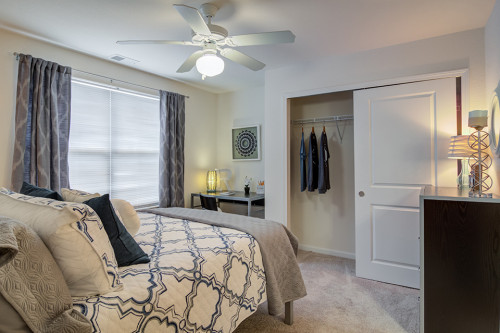 The Flats at Carrs Hill - Gallery - 35
