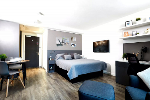  Deluxe Studio  -  Circle Square  - Gallery -  1