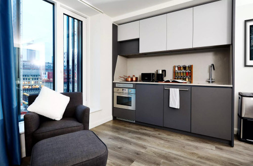  Deluxe Studio  -  Circle Square  - Gallery -  3