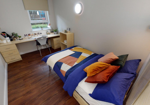  Silver En-Suite  -  iQ Arkwright House  - Gallery -  1