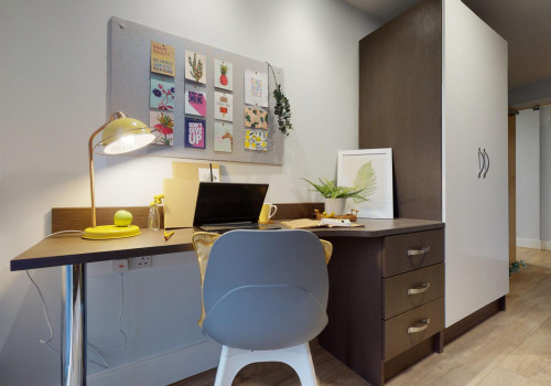  Gold En-Suite  -  iQ Penworks House  - Gallery -  3
