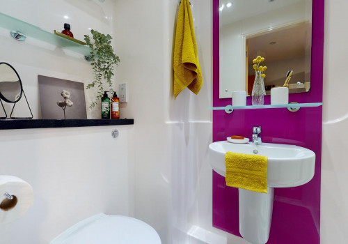  Gold En-Suite Premium  -  iQ Penworks House  - Gallery -  3