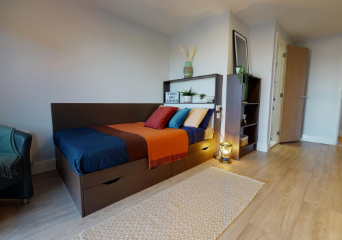  Diamond En-Suite  -  iQ Penworks House  - Gallery -  1