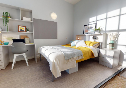  Gold Studio Plus  -  iQ Studios 51  - Gallery -  1