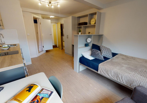  Bronze Studio  -  IQ Fenton House  - Gallery -  1