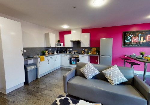  Silver En-Suite Plus  -  iQ Castings  - Gallery -  3