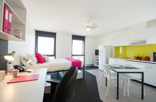  Studio Deluxe Apartment  -  UniLodge Victoria University  - Gallery -  3