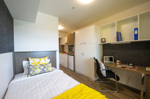  Studio Balcony  -  UniLodge Darwin  - Gallery -  1