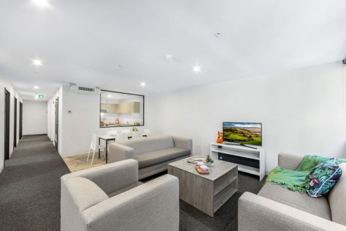  6 Bedroom Multi-Share Apartment  -  UniLodge South Bank  - Gallery -  2