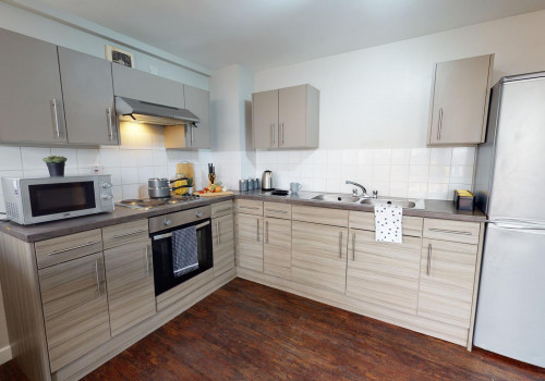  Bronze En-Suite  -  iQ Grosvenor House  - Gallery -  6