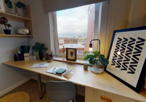  Silver En-Suite  -  iQ Grosvenor House  - Gallery -  6