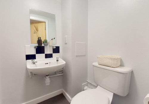  Silver En-Suite  -  iQ Grosvenor House  - Gallery -  2