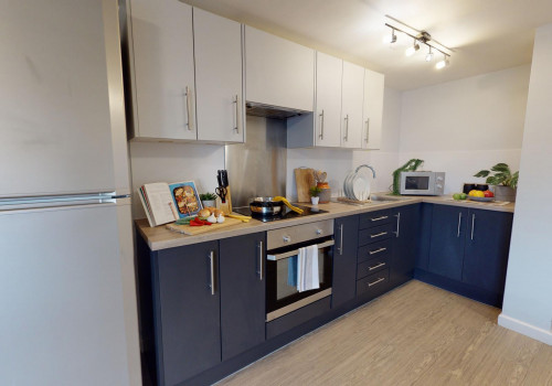  Silver En-Suite  -  iQ Grosvenor House  - Gallery -  3