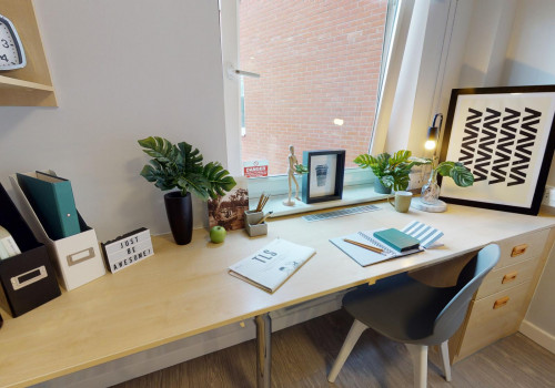  Silver En-Suite  -  iQ Grosvenor House  - Gallery -  7