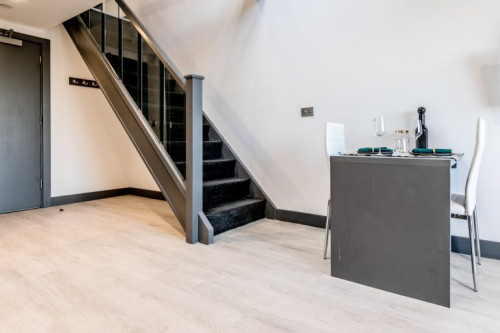  (ستوديو (ميزانين  -  33 بارك سايد  - Gallery -  13