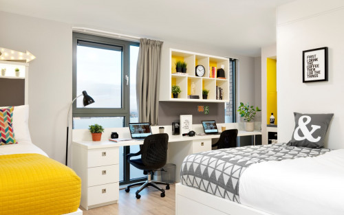  Bruce Twin Studio  -  ستيودنت كاسل أدنبره  - Gallery -  1