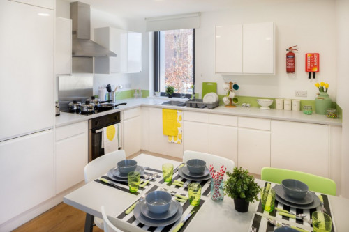  4 Bed En-Suite  -  Grand Felda House (Wembley)  - Gallery -  2