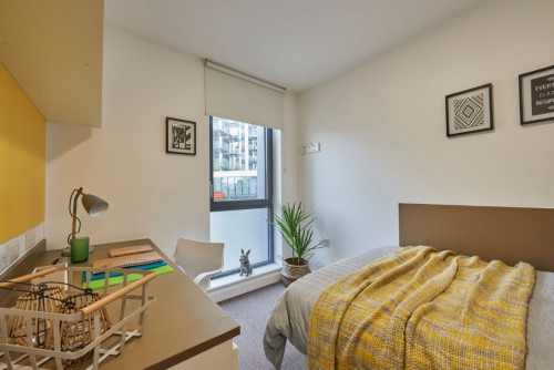  5 Bed En-Suite Upper Floors  -  Grand Felda House (Wembley)  - Gallery -  8