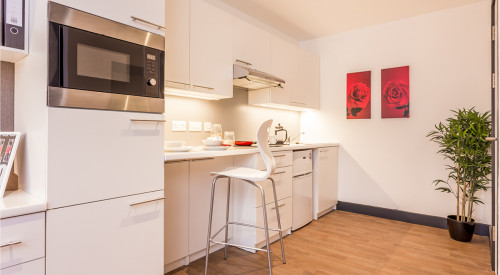 Studio Sapphire - 4