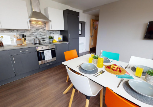  Silver En-Suite  -  iQ Kingston  - Gallery -  2
