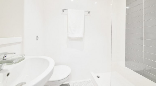  Executive Studio  -  Plymouth Cross House  - Gallery -  5